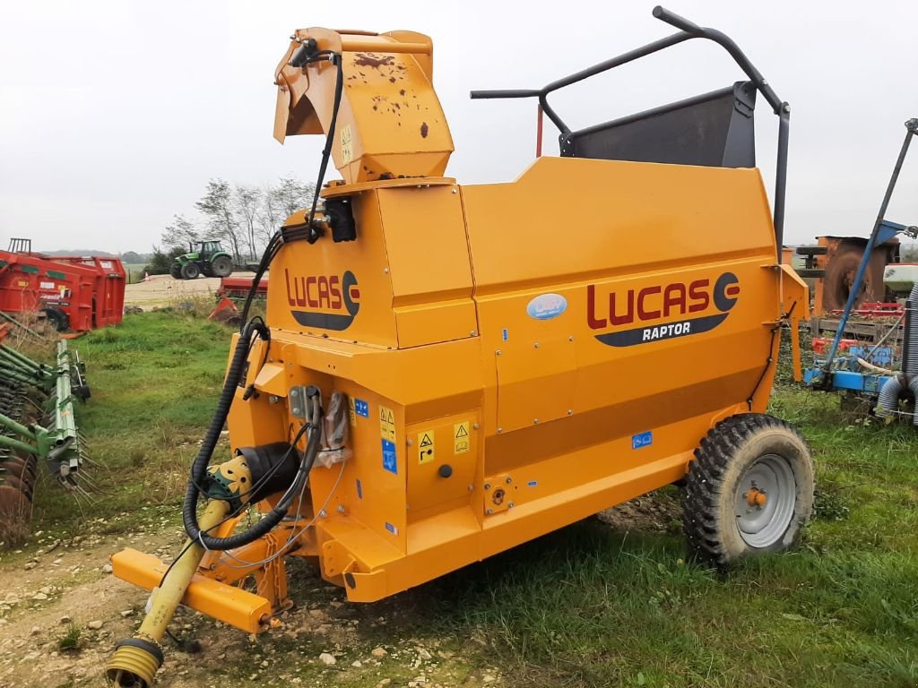 Futterverteilwagen a típus Lucas RAPTOR, Gebrauchtmaschine ekkor: SAINT LOUP (Kép 1)