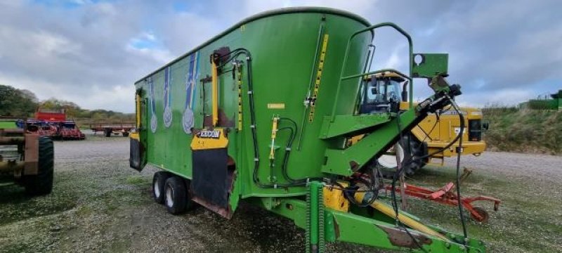 Futterverteilwagen van het type Peecon MAMMOET 30 KBM, Gebrauchtmaschine in Videbæk (Foto 1)