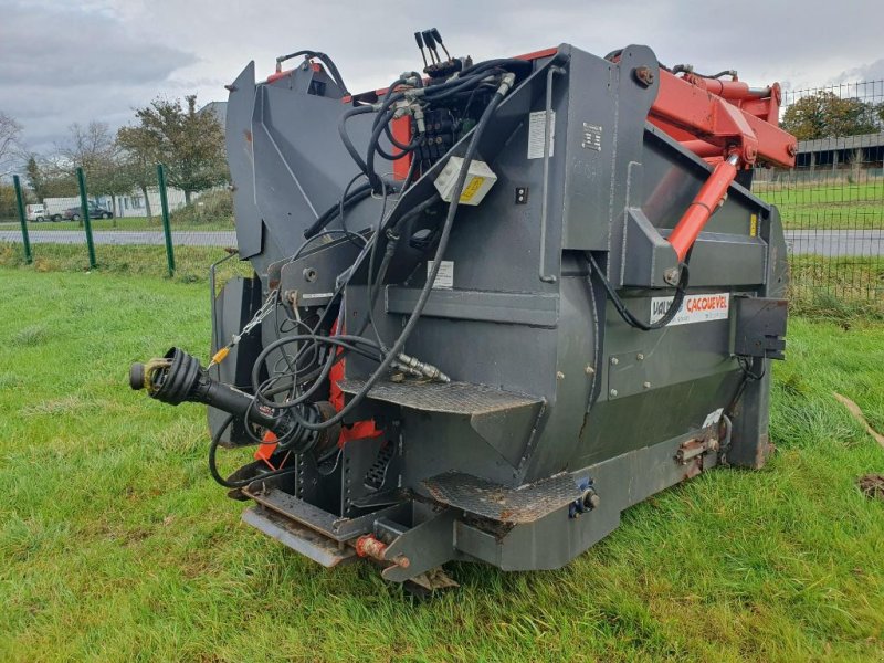 Futterverteilwagen of the type Sonstige CACQUEVEL 2003, Gebrauchtmaschine in DOMFRONT (Picture 1)