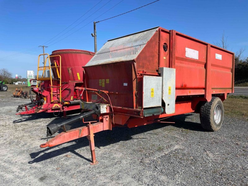 Futterverteilwagen del tipo Sonstige Remorque distributrice 12 M3 Brochard, Gebrauchtmaschine In SAINT CLAIR SUR ELLE (Immagine 1)