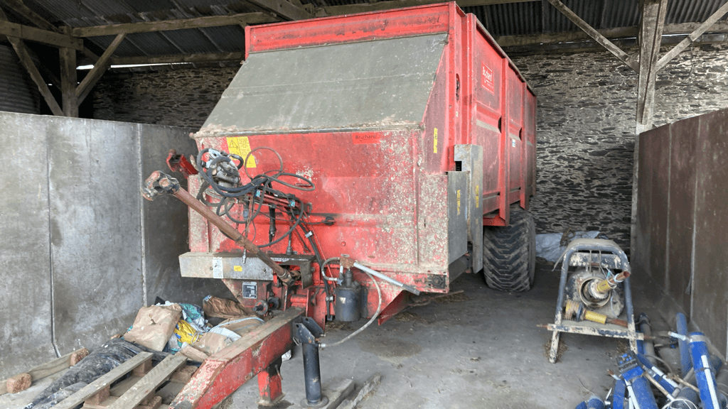 Futterverteilwagen del tipo Sonstige REMORQUE DISTRIBUTRICE, Gebrauchtmaschine en TREMEUR (Imagen 1)