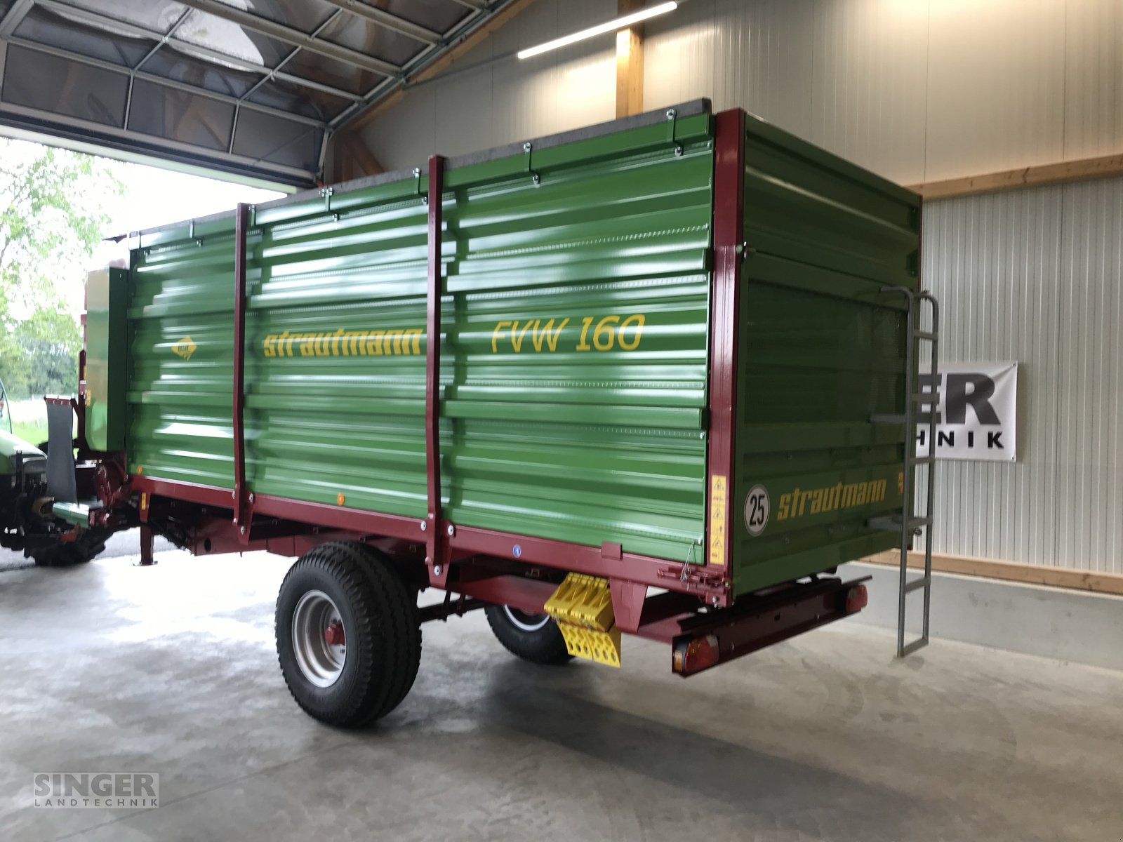 Futterverteilwagen des Typs Strautmann FVW 160 Sonderpreis!, Neumaschine in Ebenhofen (Bild 4)