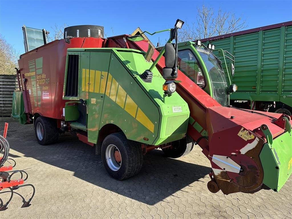 Futterverteilwagen del tipo Strautmann SF 2002 Selvkørende vertikalblander, Gebrauchtmaschine In Nykøbing Mors (Immagine 2)