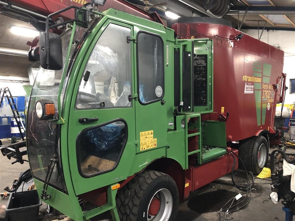 Futterverteilwagen des Typs Strautmann Verti-Mix SF1702  Selvkørende blander, Gebrauchtmaschine in Nykøbing Mors (Bild 5)