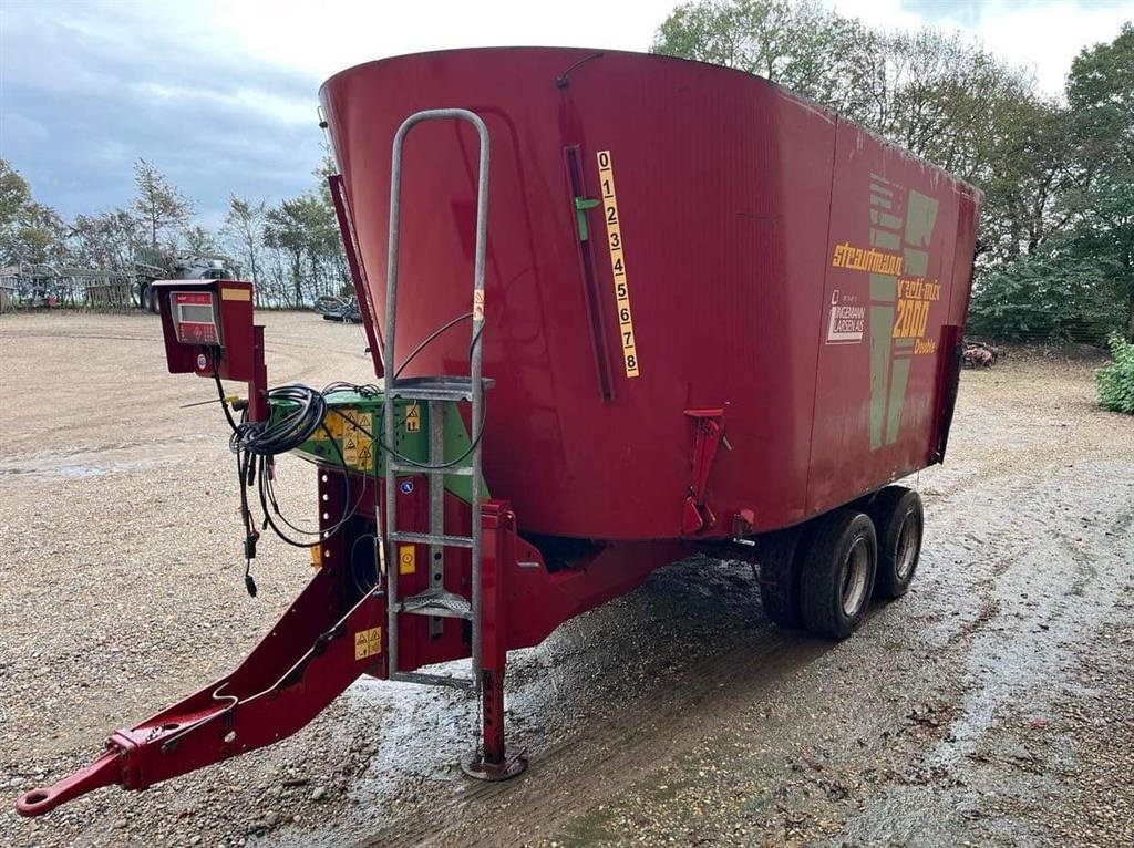 Futterverteilwagen of the type Strautmann VM2000 Verti-Mix Double, Gebrauchtmaschine in Nykøbing Mors (Picture 3)