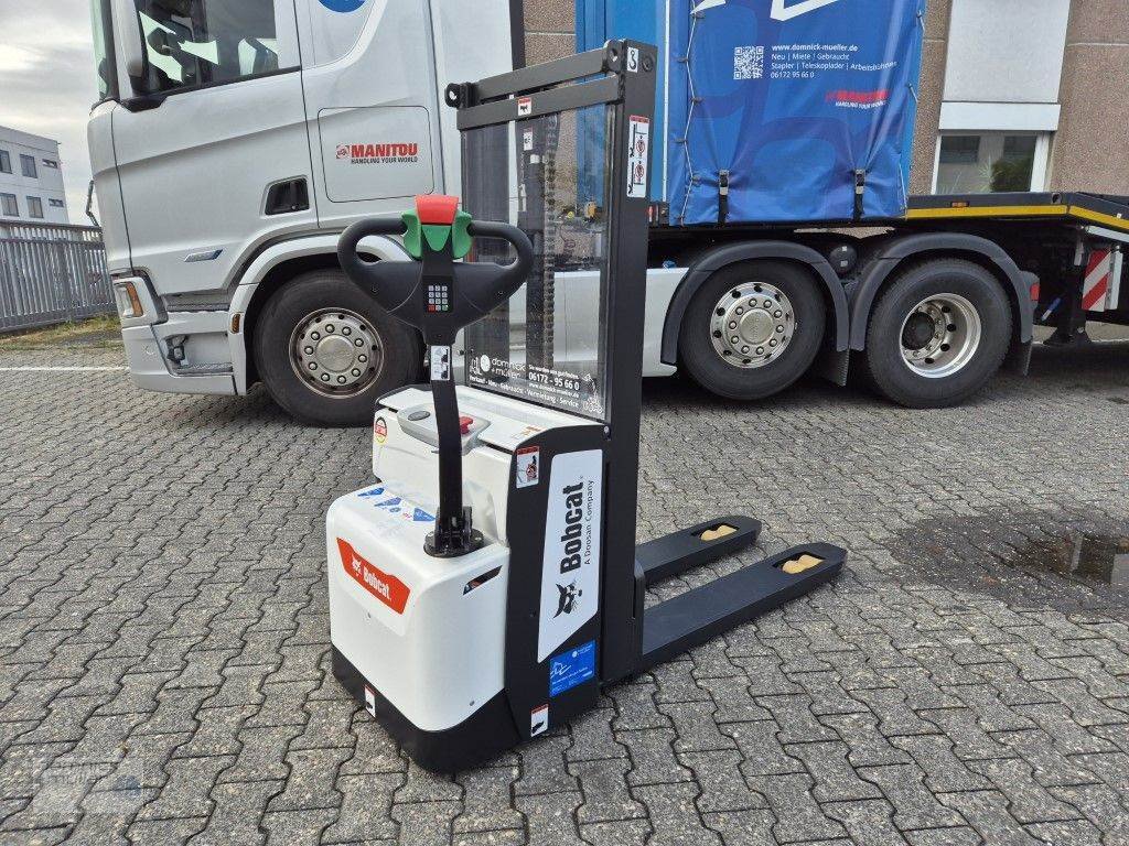 Gabelstapler des Typs Bobcat BDL13 S-7, Gebrauchtmaschine in Friedrichsdorf (Bild 2)