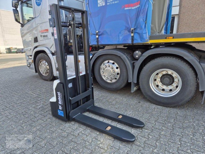 Gabelstapler van het type Bobcat LSM12N, Gebrauchtmaschine in Friedrichsdorf