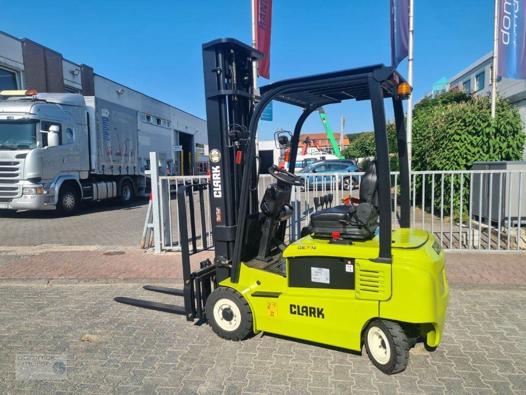 Gabelstapler typu Clark GEX 16, Gebrauchtmaschine w Friedrichsdorf (Zdjęcie 9)