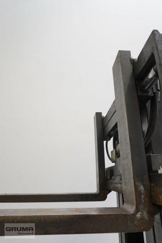 Gabelstapler типа Linde H 30 T EVO 393-02, Gebrauchtmaschine в Friedberg-Derching (Фотография 4)