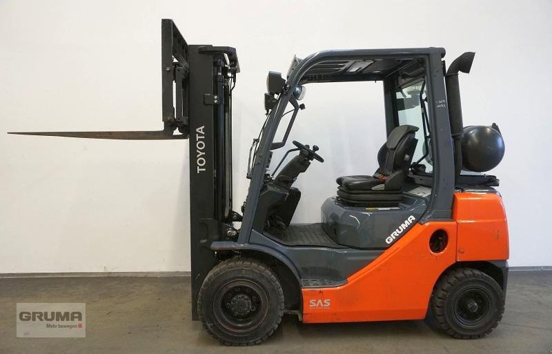 Gabelstapler del tipo Toyota 02-8FGF25, Gebrauchtmaschine en Friedberg-Derching (Imagen 4)