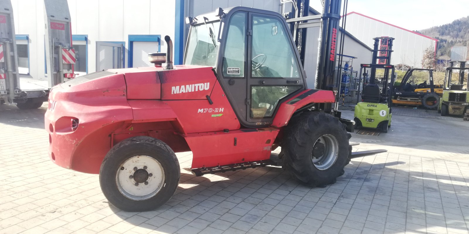 Geländestapler van het type Manitou M 70 -2H, Gebrauchtmaschine in Bayern - Metten (Foto 3)