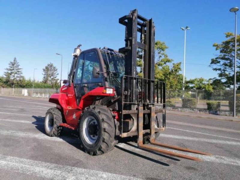 Geländestapler of the type Manitou M26-4 T3B, Gebrauchtmaschine in senlis (Picture 1)