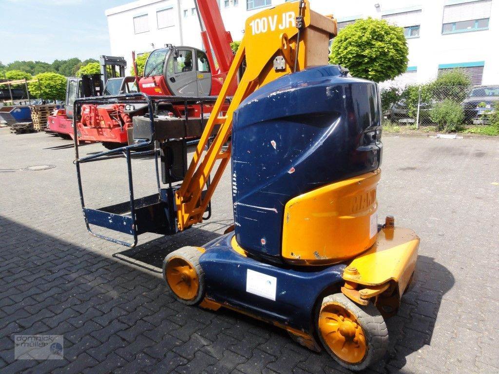 Gelenkteleskopbühne van het type Manitou 100 VJR, Gebrauchtmaschine in Friedrichsdorf (Foto 4)