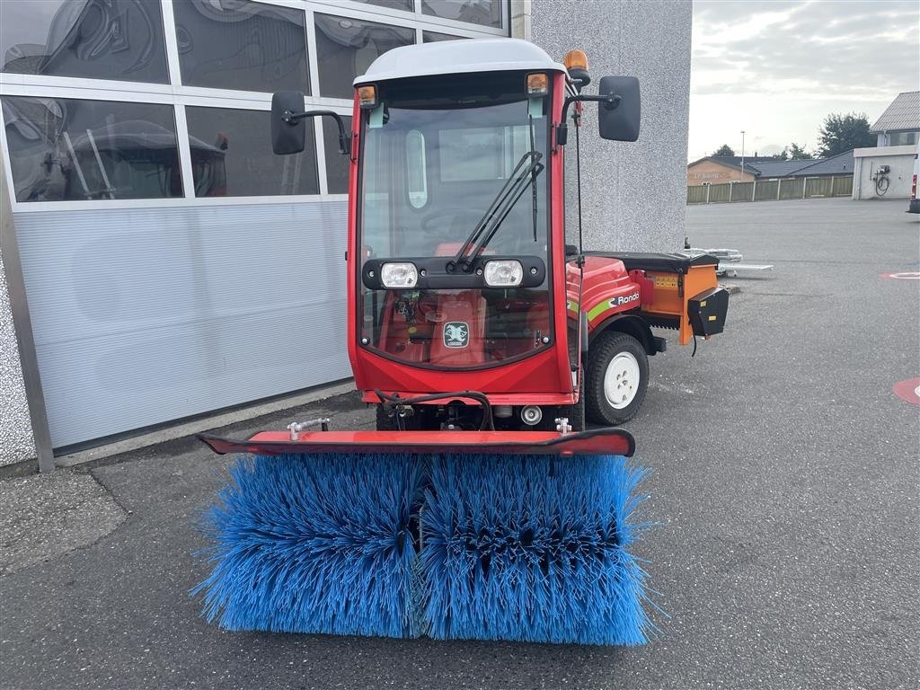 Geräteträger typu Antonio Carraro rondo K333 Inkl. kost og saltspreder, Gebrauchtmaschine w Holstebro (Zdjęcie 2)