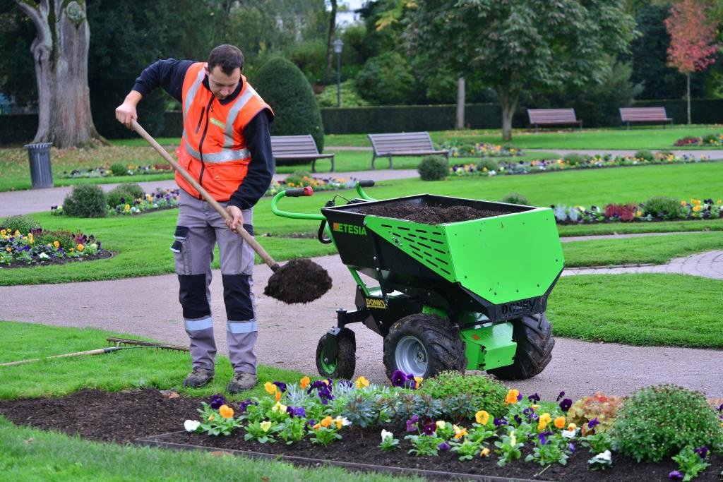 Geräteträger van het type Etesia Donky, Neumaschine in Olpe (Foto 7)