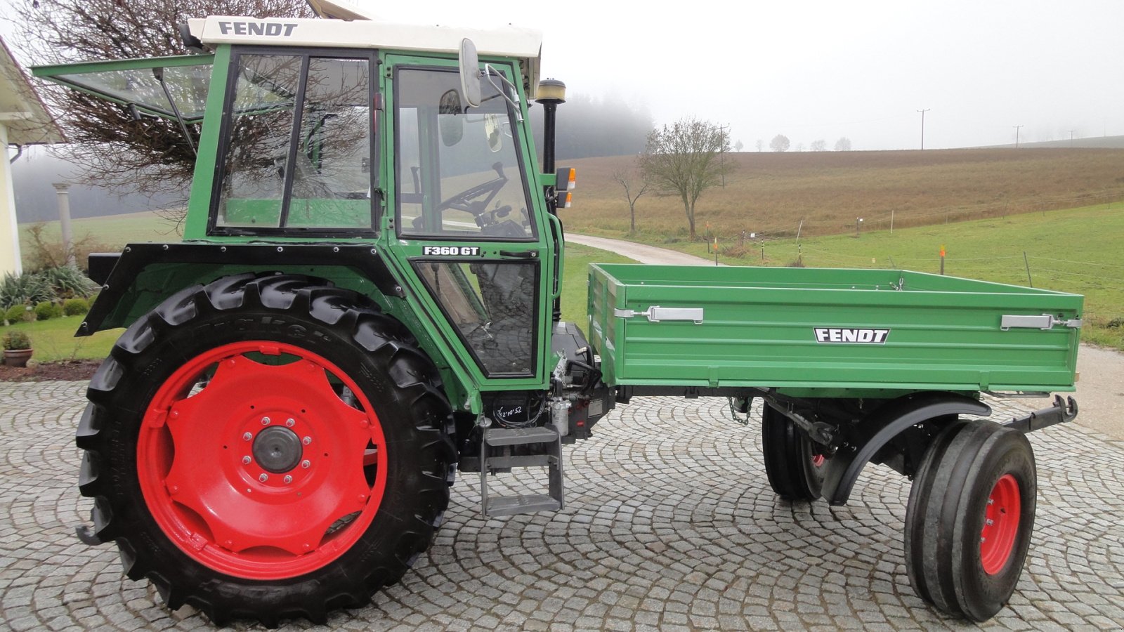 Geräteträger Türe ait Fendt 360, Gebrauchtmaschine içinde Michelsneukirchen (resim 4)