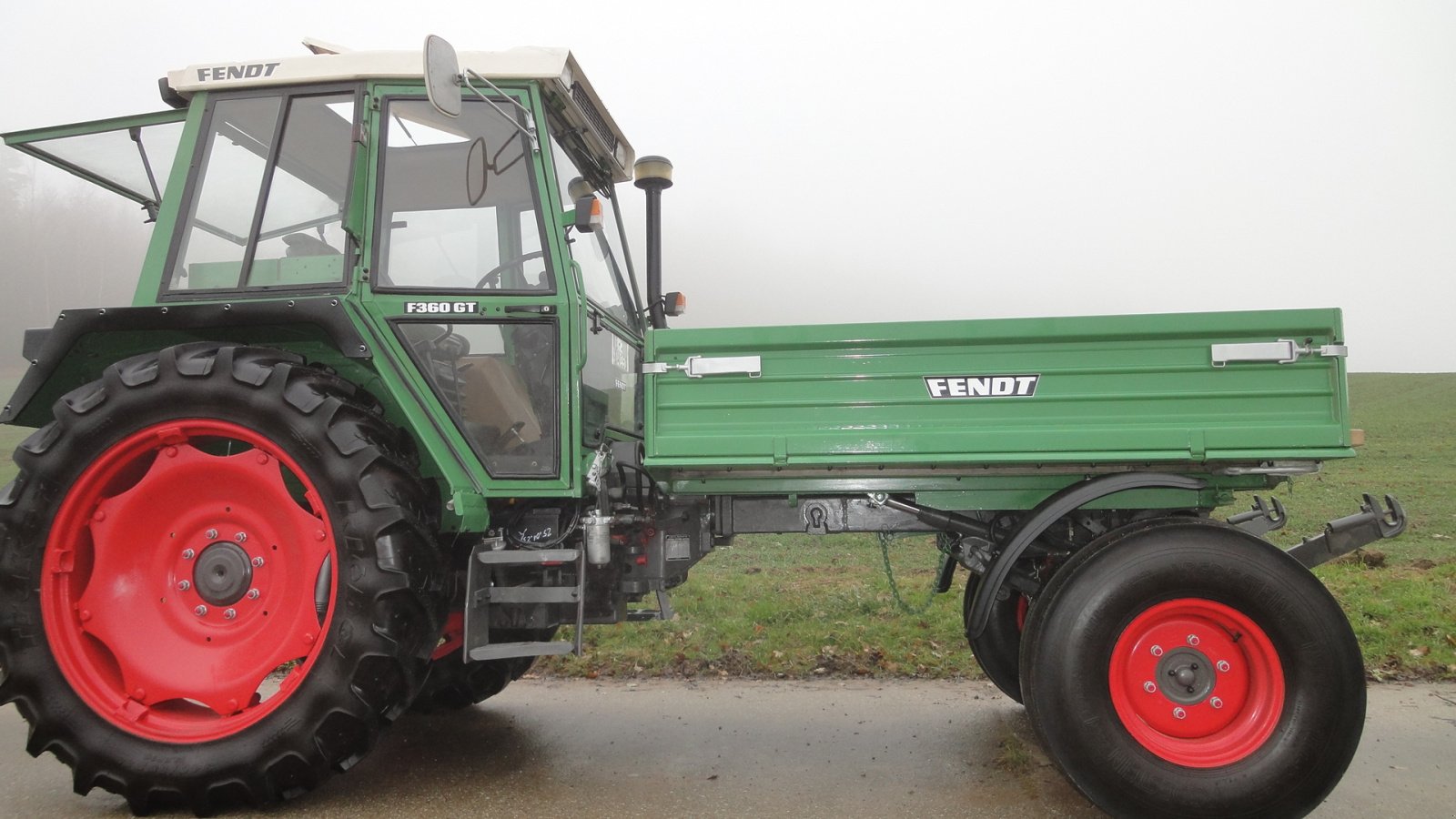 Geräteträger Türe ait Fendt 360, Gebrauchtmaschine içinde Michelsneukirchen (resim 31)