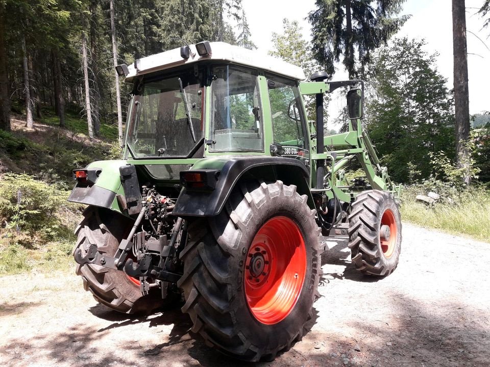 Geräteträger des Typs Fendt F 380 GTA Turbo, Gebrauchtmaschine in Böbrach (Bild 3)