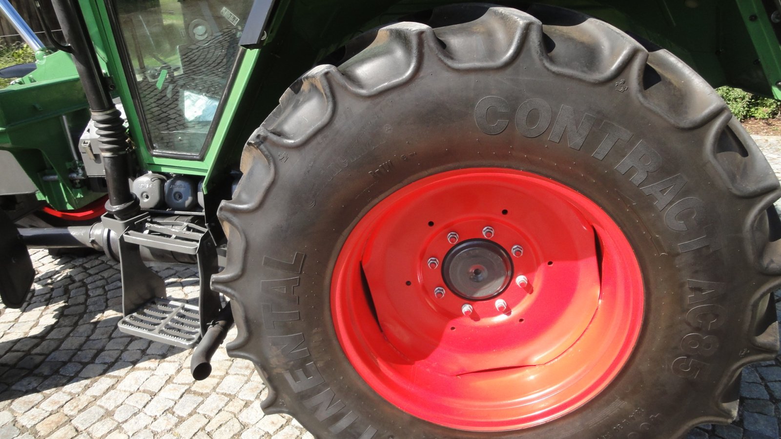 Geräteträger typu Fendt F 380 GTA, Gebrauchtmaschine v Michelsneukirchen (Obrázok 11)