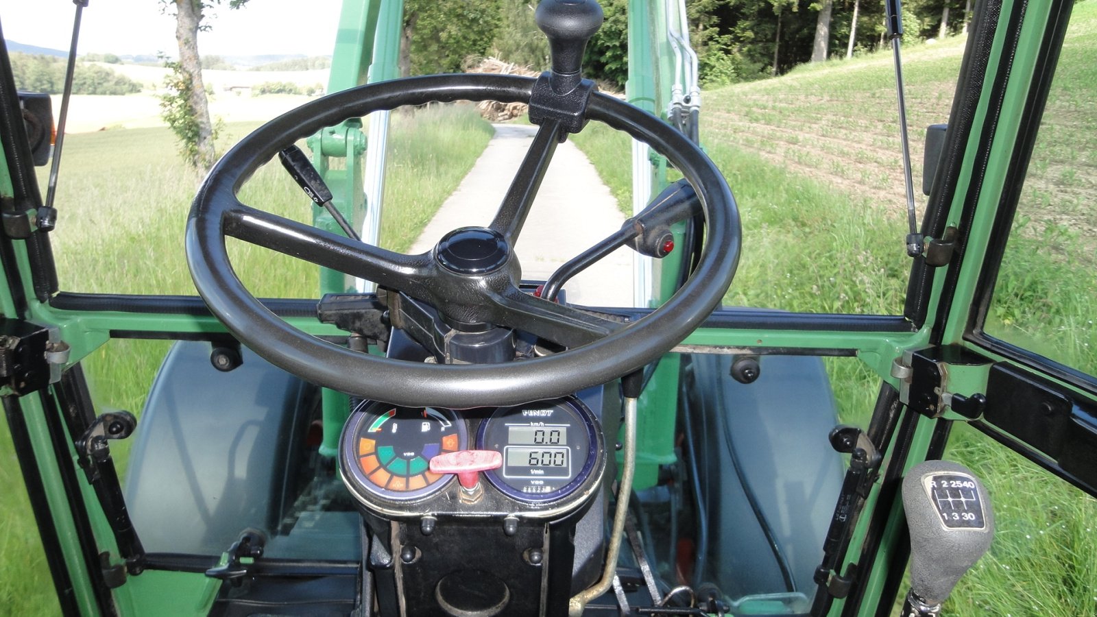 Geräteträger van het type Fendt F 380 GTA, Gebrauchtmaschine in Michelsneukirchen (Foto 27)