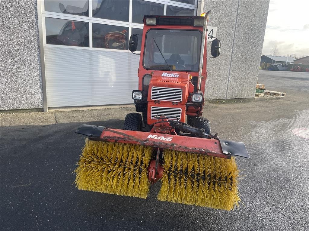 Geräteträger del tipo Hako KOMPAKTTRAKTOR 3800 - Inkl. kost, Gebrauchtmaschine In Holstebro (Immagine 2)