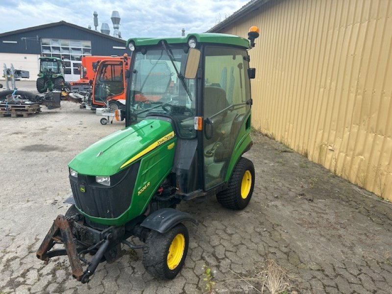 Geräteträger du type John Deere 1026R Frontlift + Front PTO, Gebrauchtmaschine en Kastrup (Photo 1)