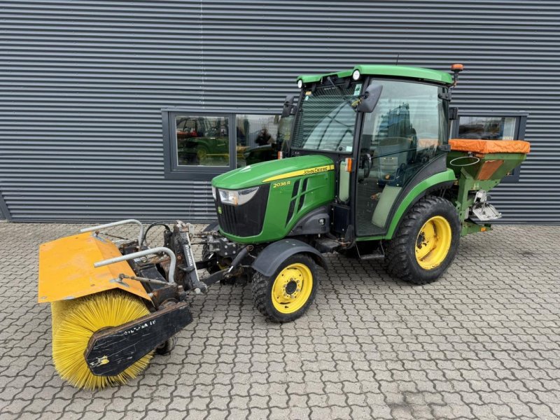 Geräteträger типа John Deere 2036R, Gebrauchtmaschine в Næstved (Фотография 1)