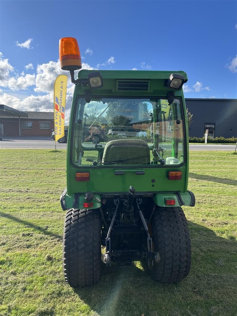 Geräteträger du type John Deere 2320, Gebrauchtmaschine en Auning (Photo 4)