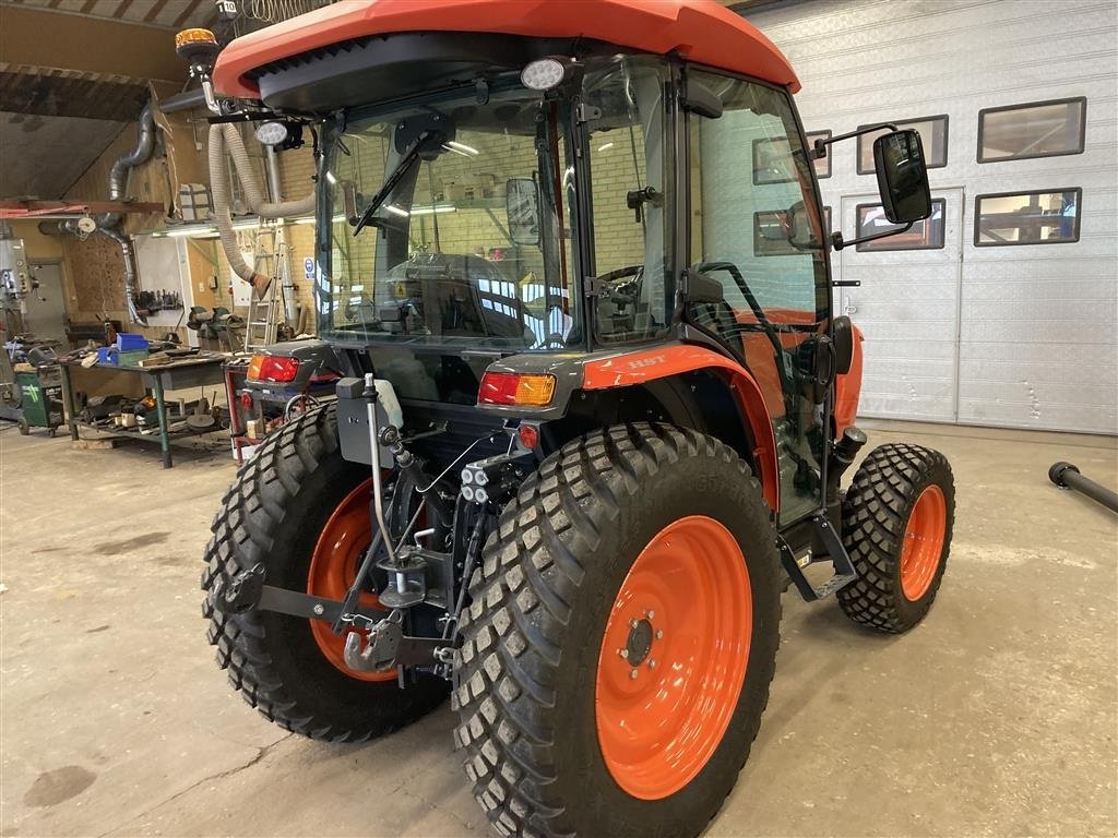 Geräteträger van het type Kubota L2-452, Gebrauchtmaschine in Sabro (Foto 3)