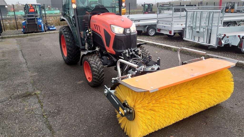 Geräteträger van het type Kubota LX 401, Gebrauchtmaschine in Nørresundby (Foto 3)