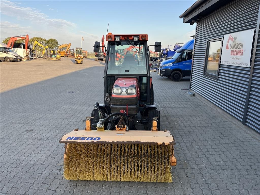 Geräteträger типа Kubota stv 40 med frontlift og hydraulisk kost, Gebrauchtmaschine в Rønnede (Фотография 3)