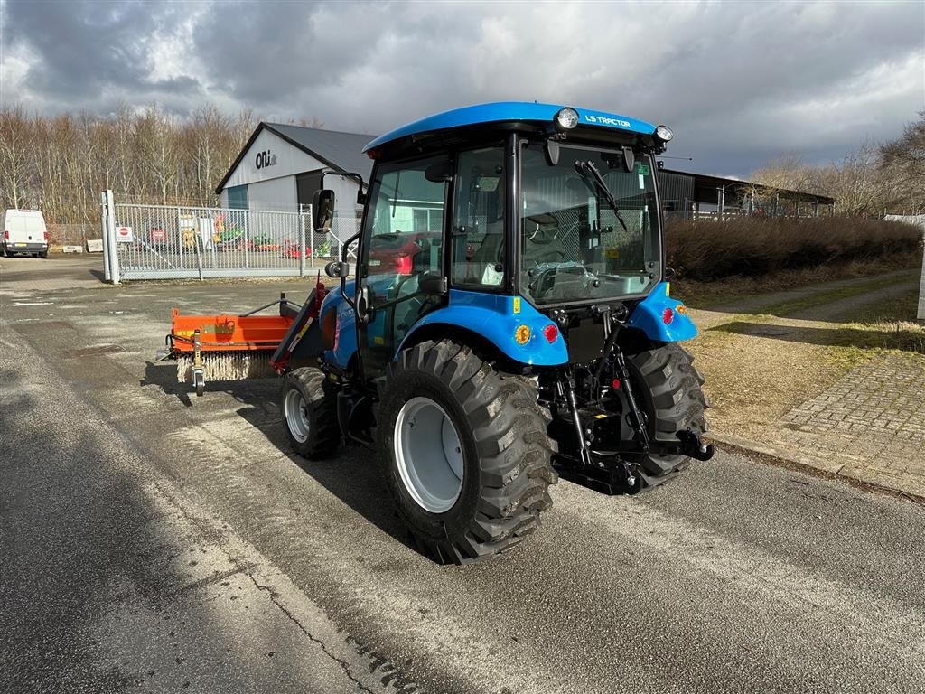 Geräteträger Türe ait LS Tractor MT3.40 HST Snowline, Gebrauchtmaschine içinde Herning (resim 6)