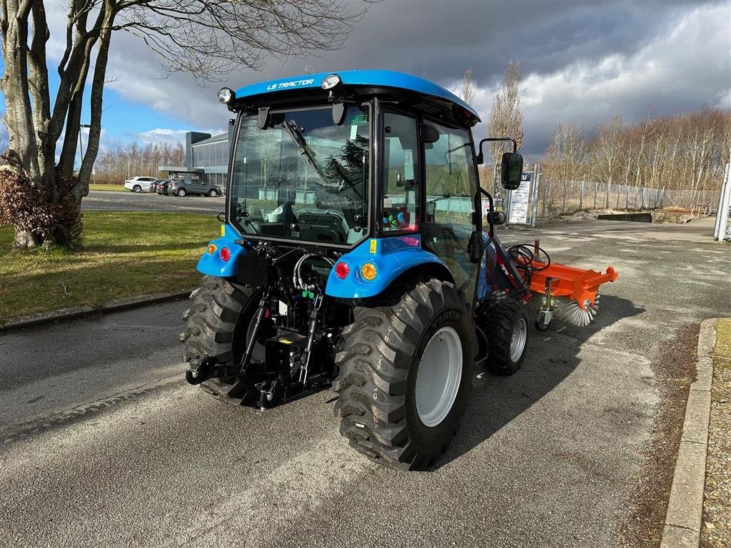 Geräteträger Türe ait LS Tractor MT3.40 HST Snowline, Gebrauchtmaschine içinde Herning (resim 5)