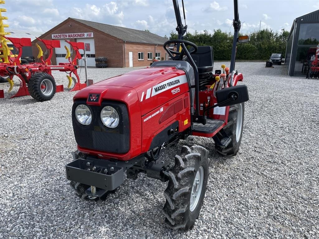 Geräteträger του τύπου Massey Ferguson 1525 Hydrostatic, Gebrauchtmaschine σε Hadsten (Φωτογραφία 3)