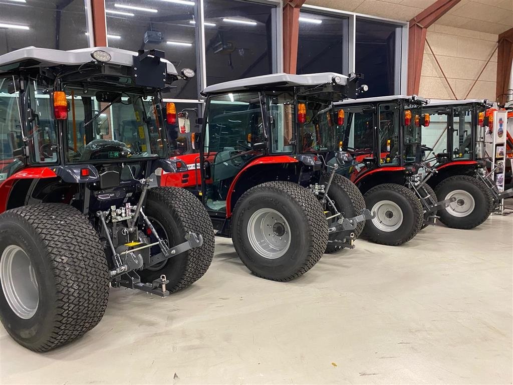 Geräteträger des Typs Massey Ferguson 1735-40-50-65M M-HC hydrostatisk fremdrift, Gebrauchtmaschine in Ringe (Bild 3)