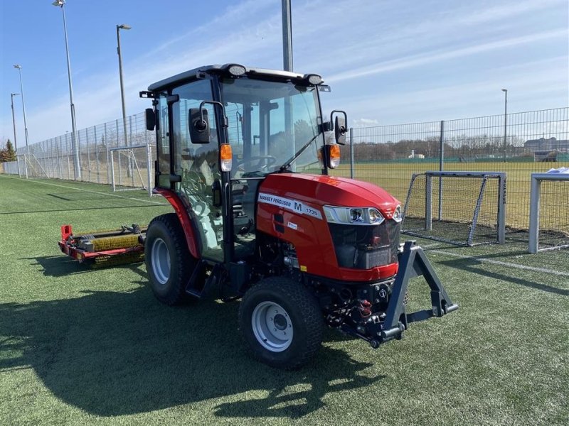 Geräteträger типа Massey Ferguson 1735M HC, Gebrauchtmaschine в Helsinge (Фотография 1)