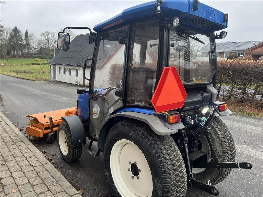 Geräteträger a típus New Holland BOOMER 35 HST Med kost, Gebrauchtmaschine ekkor: Vejle (Kép 4)