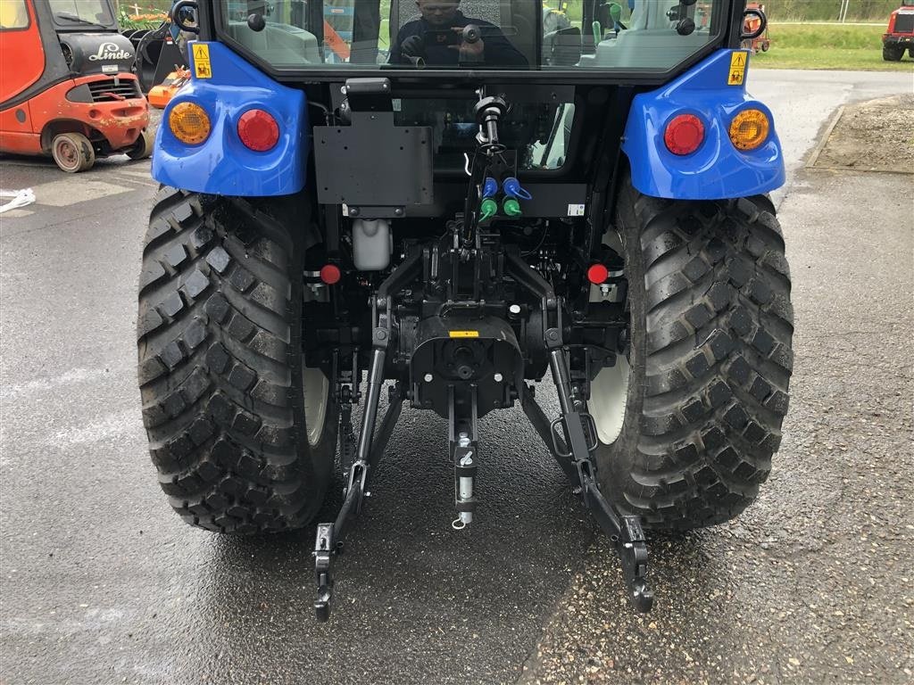 Geräteträger van het type New Holland Boomer 55, Gebrauchtmaschine in Holstebro (Foto 7)