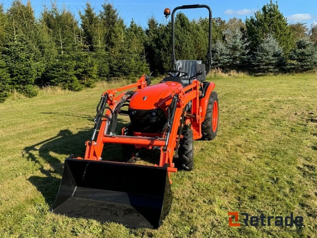 Geräteträger of the type Sonstige RHINOCEROS 25 HP Kompakttraktor med frontlæsser, Gebrauchtmaschine in Rødovre (Picture 1)