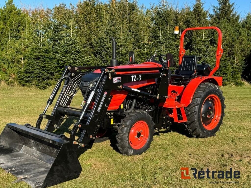 Geräteträger tipa Sonstige RHINOCEROS 45 HP Kompakttraktor med frontlæsser, Gebrauchtmaschine u Rødovre (Slika 1)