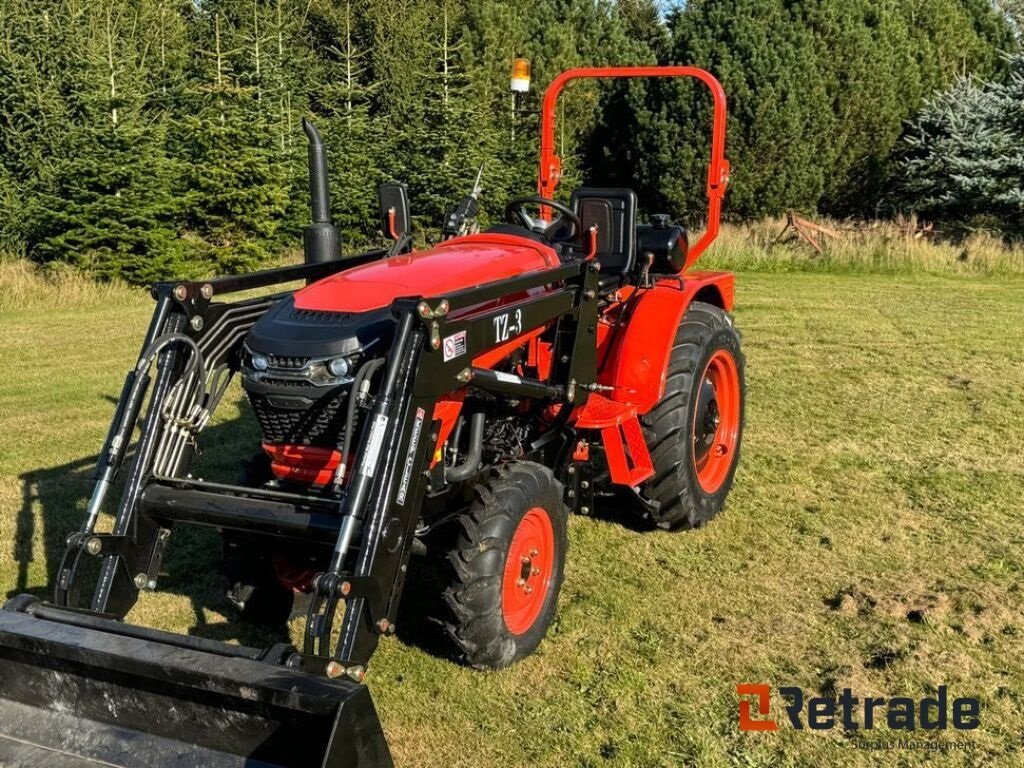 Geräteträger des Typs Sonstige RHINOCEROS 45 HP Kompakttraktor med frontlæsser, Gebrauchtmaschine in Rødovre (Bild 3)