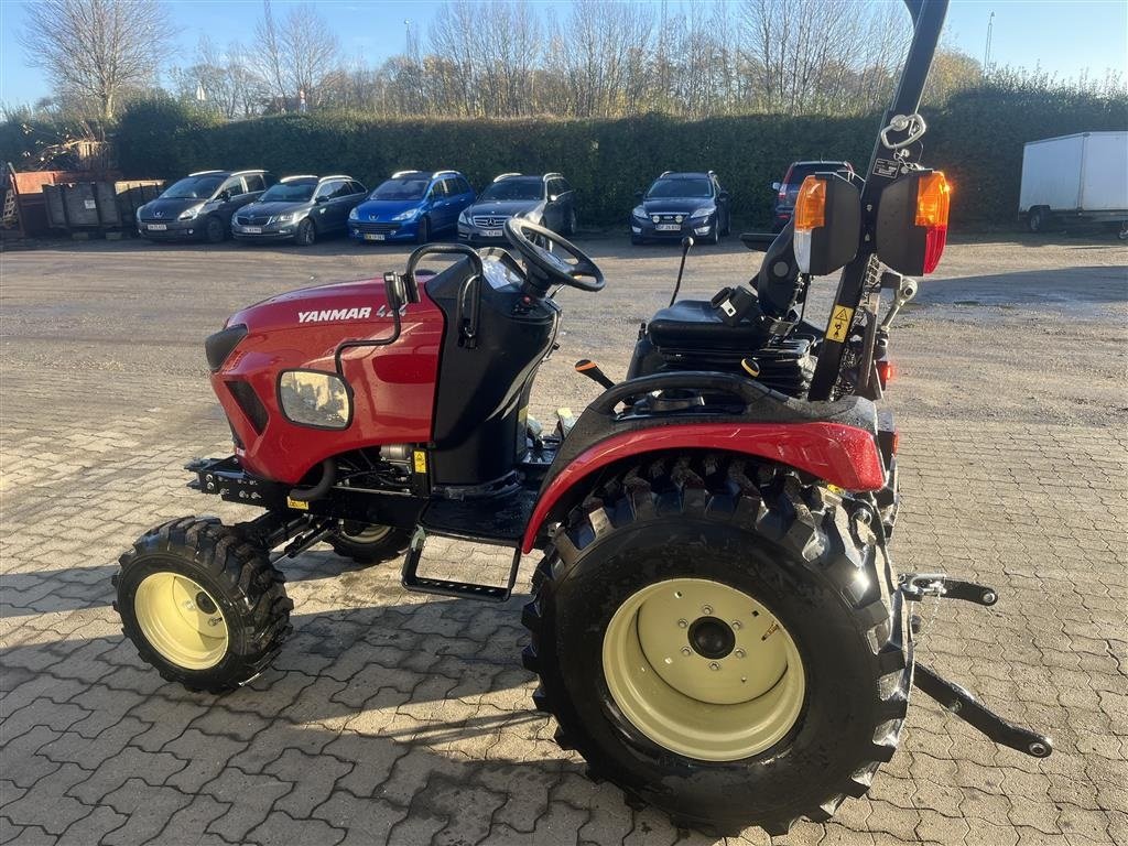 Geräteträger of the type Yanmar SA 424 4WD, Gebrauchtmaschine in Vejle (Picture 3)