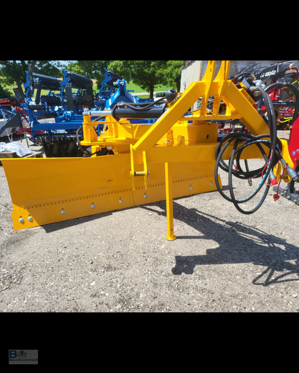 Grader van het type Kolaszewski Kolaszewski Planierschild CZTCW240 hydraulisch schwenkbarer, Neumaschine in Frontenhausen (Foto 4)