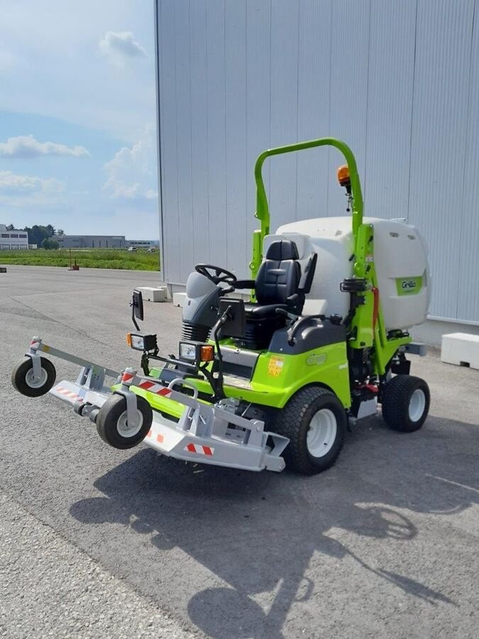 Gras- & Laubsammelcontainer van het type Grillo FD 2200, Neumaschine in Pasching (Foto 1)