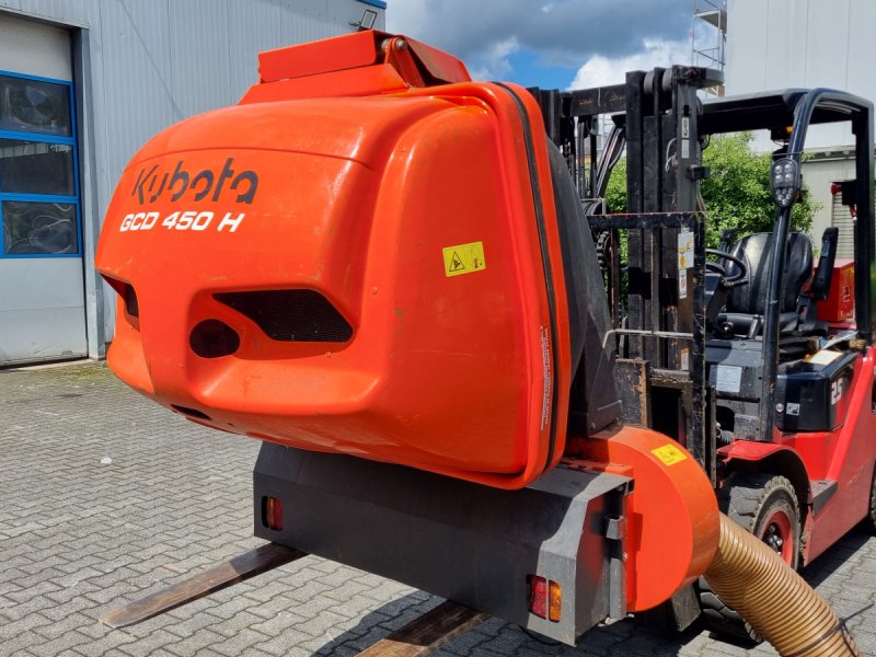 Gras- & Laubsammelcontainer van het type Kubota GCD450 BX2350, Gebrauchtmaschine in Olpe (Foto 1)