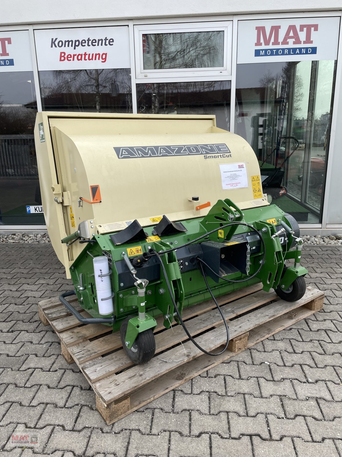 Großflächenmäher des Typs Amazone Grasshopper GH 1500, Neumaschine in Waldkraiburg (Bild 1)