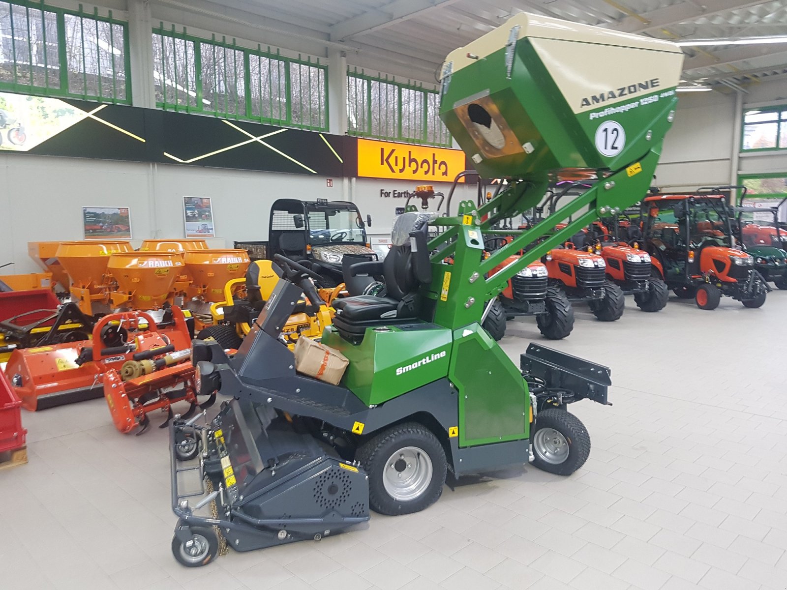 Großflächenmäher des Typs Amazone Profihopper 1250 4WDi, Neumaschine in Olpe (Bild 24)