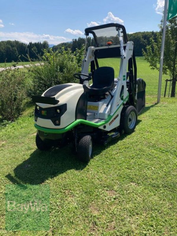 Großflächenmäher Türe ait Etesia BUFFALO DIESEL BPHPX2 ETESIA A, Vorführmaschine içinde Sauerlach (resim 3)