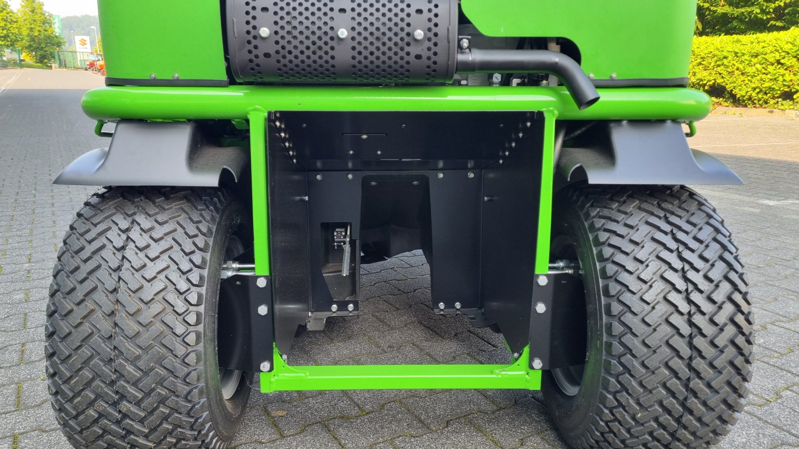 Großflächenmäher a típus Etesia H124 DX Allrad Hochentleerung, Neumaschine ekkor: Olpe (Kép 24)