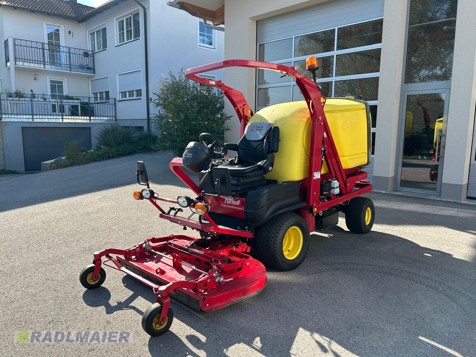 Großflächenmäher des Typs Gianni Ferrari Turbo 4, Gebrauchtmaschine in Babensham (Bild 1)